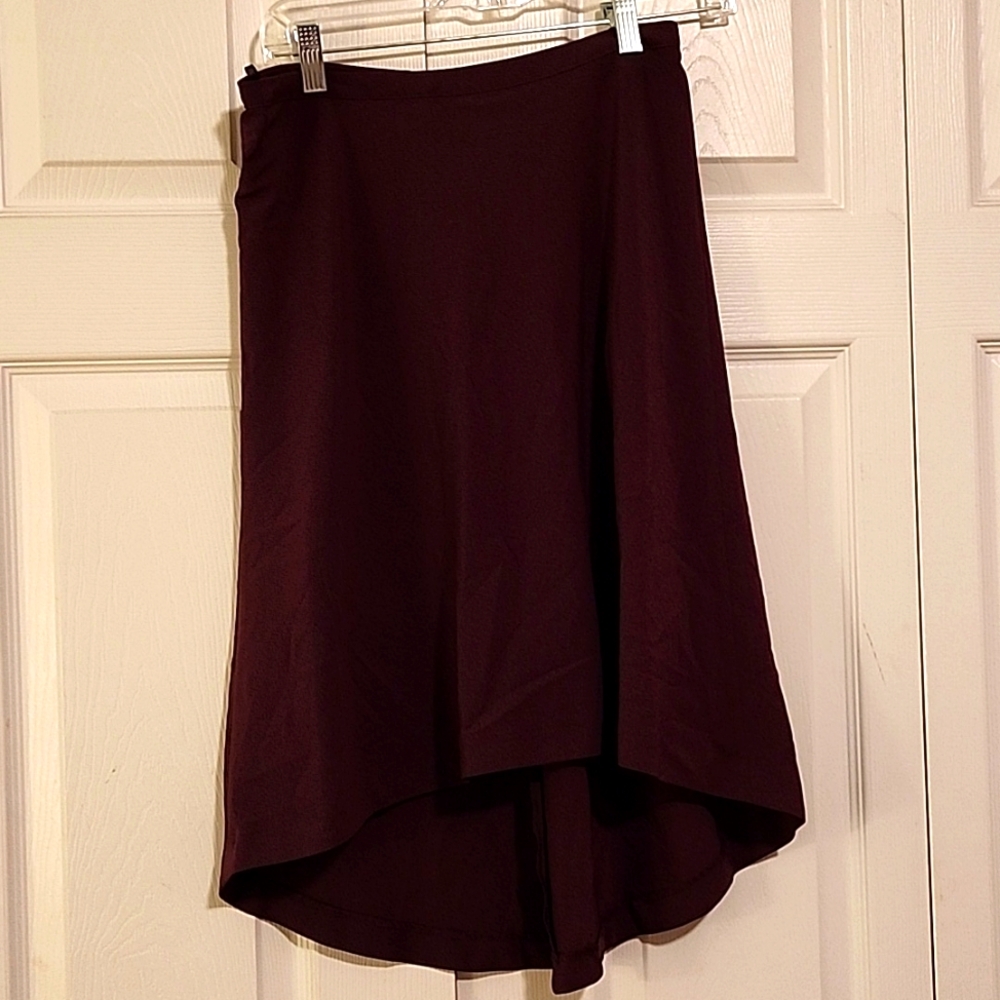 Asymmetrical length skirt